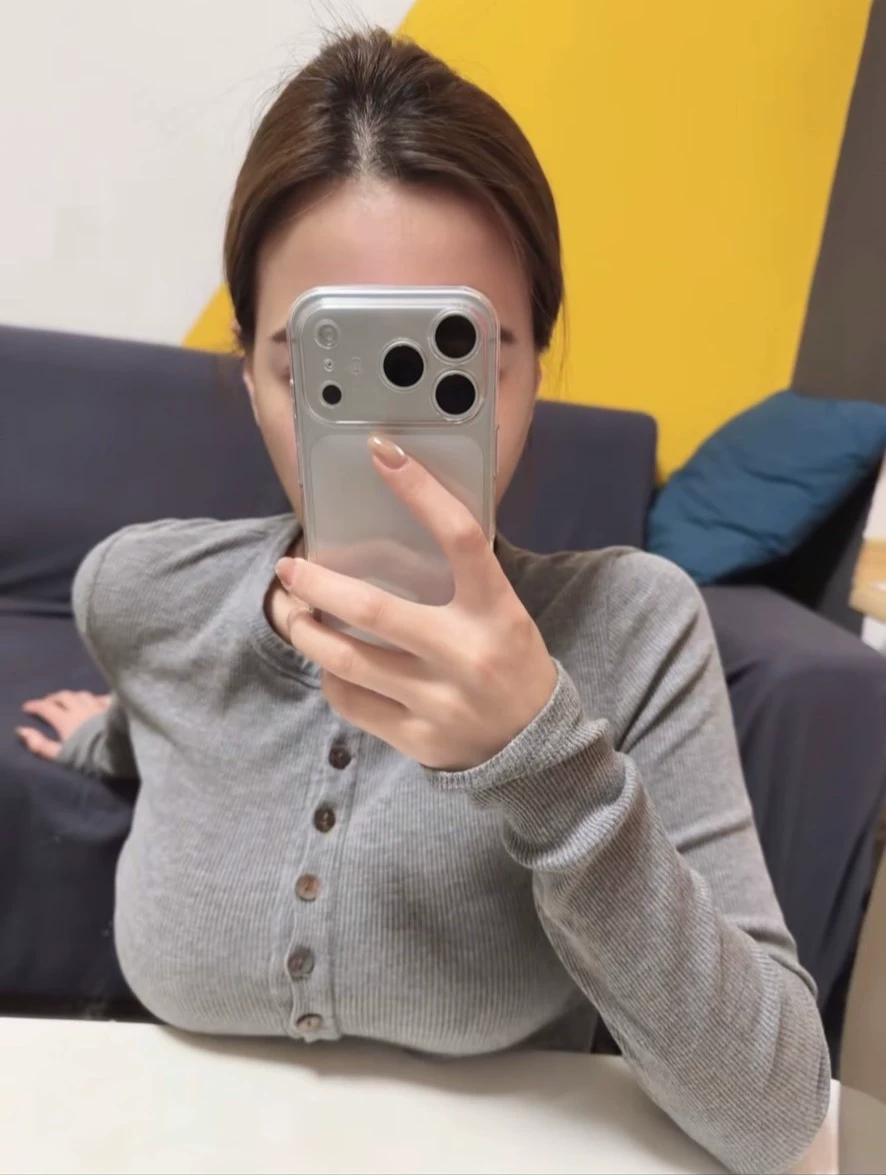 Apple iphone15 256G 粉色 几乎全新