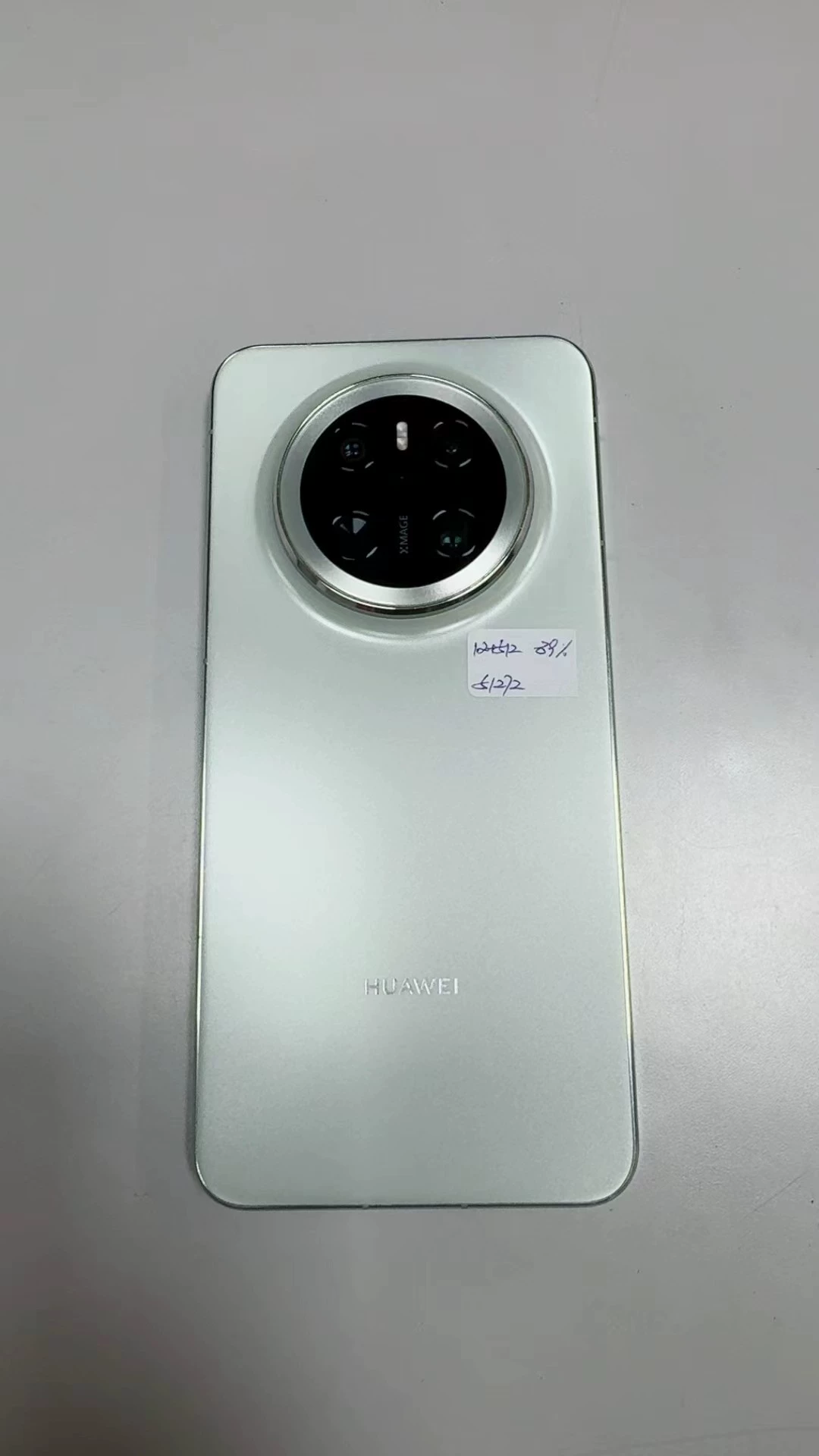 华为 mate70 512G 99新