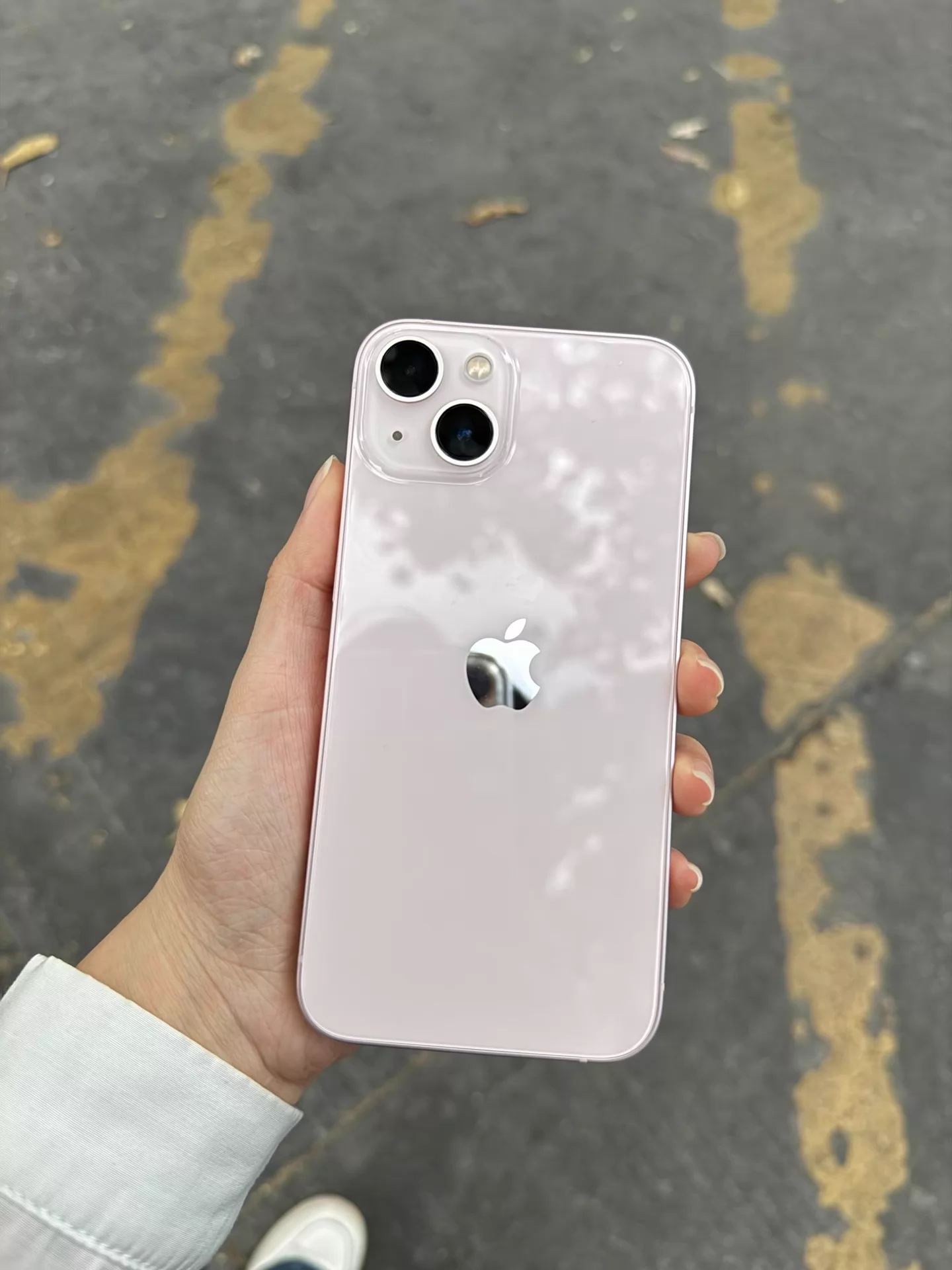 Apple iPhone 13 128G 粉色 几乎全新